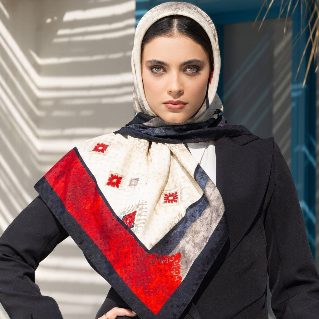روسری نخی ژاکارد دور دوخت